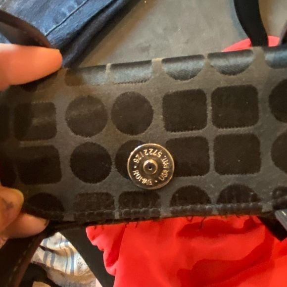 KATE SPADE SMALL HAND TOTE - Picture 7 of 11